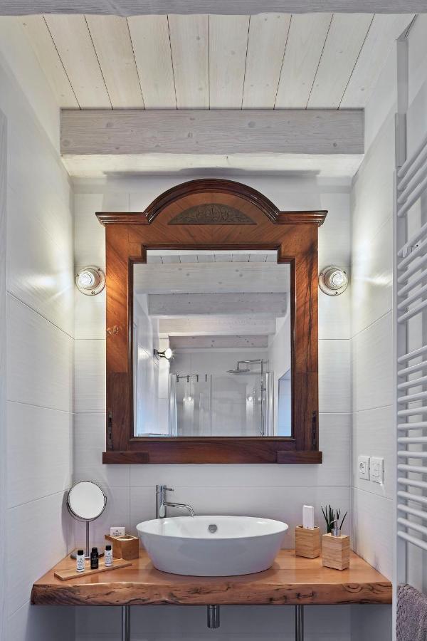 Zadris 1922 Apartments & Spa อากวีเลยา ภายนอก รูปภาพ